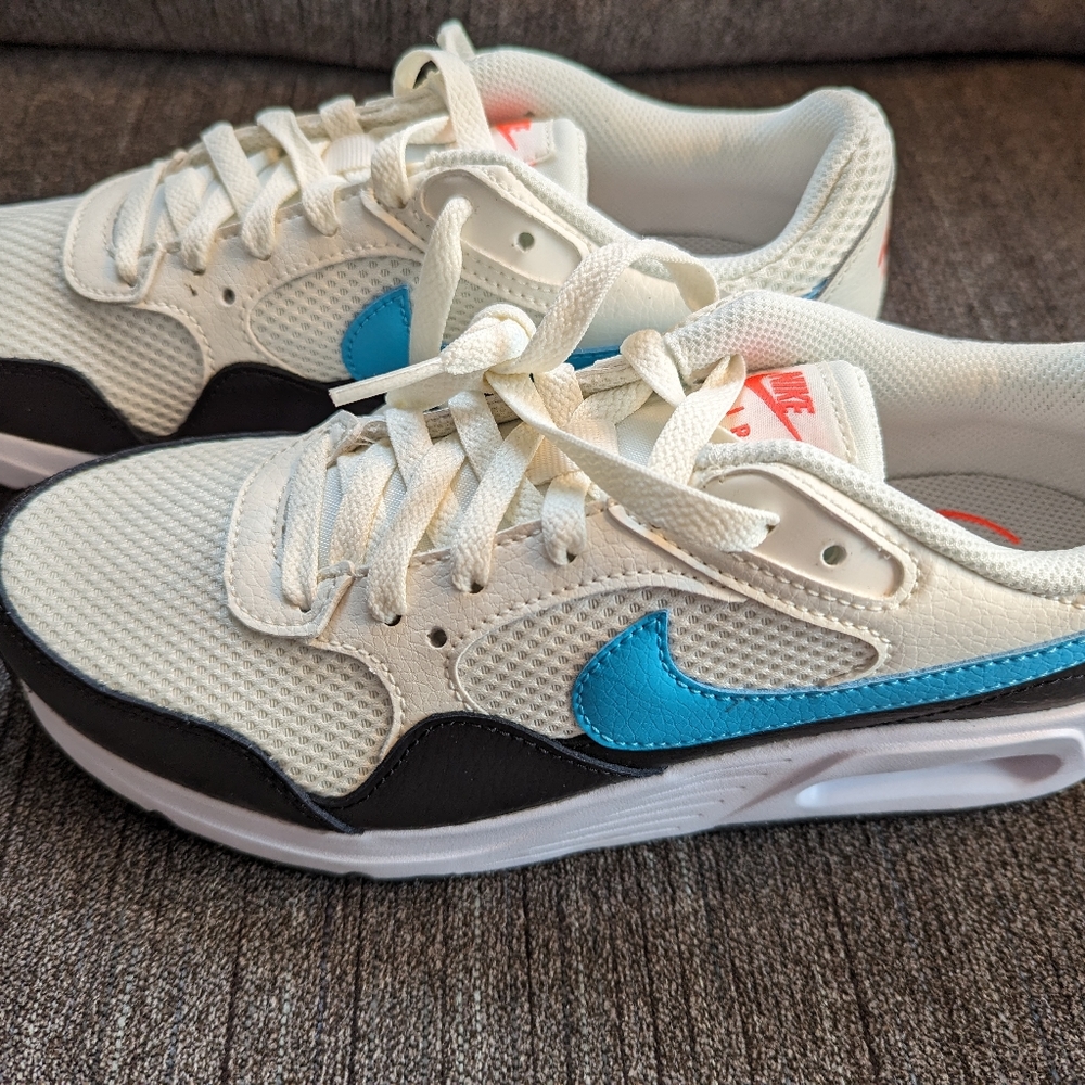 Women's Nike Air Max SC Size 7.5